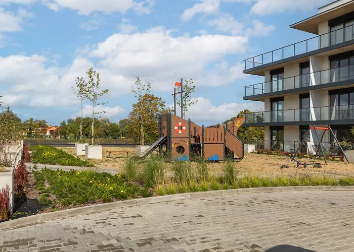 Luxurious No1 By The River By Renters Prestige Dziwnów